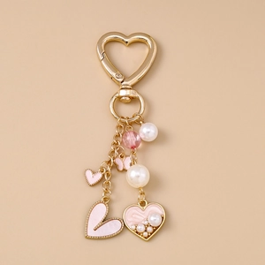 Mode Herz und Schmetterling Schlüsselanhänger mit rosa Emaille und Perlen in Gold
