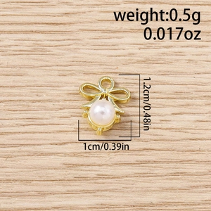 Detailed view of a gold bow pearl pendant with precise weight and size dimensions