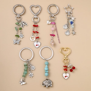 Porte-clés en Alliage Bohême Avec Breloques Cœur Cerise Éléphant Papillon Strass Émail Pendentif de Sac Vintage Accessoires Femme