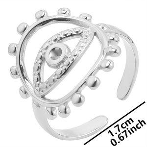 Detail shot of vintage evil eye open ring showing 1.7cm adjustable diameter size
