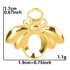 Dimensions détaillées d'un pendentif abeille doré avec sertissage pour bijoux DIY