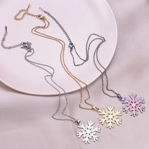 Stainless Steel Snowflake Pendant Necklace For Women 18K Gold Plated Iridescent Winter Christmas Gift Adjustable Chain