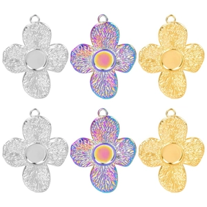 Western Style Stainless Steel Flower Jewelry Pendant Finding For DIY Necklace Vacuum 18K Gold Plated Floral Charms For Women