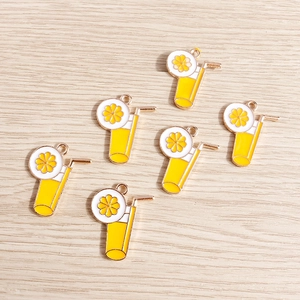 Pack of 10 lemon juice drink alloy charms for DIY necklaces and handmade jewelry