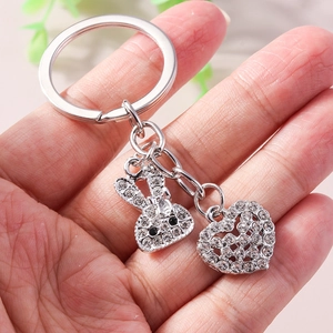 Portachiavi Cartoon Coniglio Cuore Argento Strass Intarsiato Metallo Animale Anello per Zaino Borsa Decorazione Donna Regalo