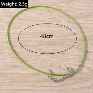 Detail of 48cm green waxed cord necklace with 2.5g weight and lobster claw clasp