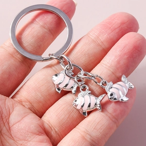 Porte-clés Créatif Poisson en Alliage de Zinc Dessin Animé Pendentif de Sac Poisson Tropical Émail Bijou Accessoire Femme