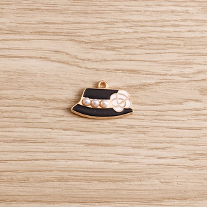 Pendentifs chapeau de soleil émaillés avec camélia et perles pour bijoux artisanaux