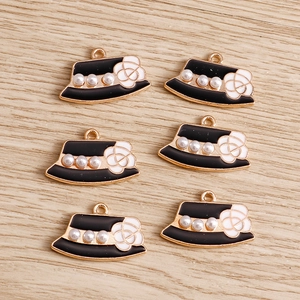 Pendentifs Élégants en Alliage de Zinc Émaillé Forme de Chapeau de Soleil Avec Camélia et Künstliche Perles pour Création de Bijoux DIY