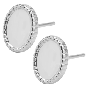 Détail des boucles d'oreilles en acier inoxydable 304 avec bord perlé et insert blanc