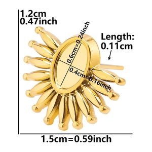 Mesure détaillée de la base d'une boucle d'oreille cabochon ovale tournesol dorée