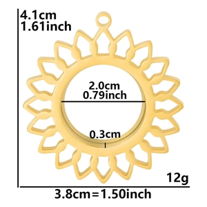 Sonnenblumen Edelstahl Medaillon Anhänger mit Maßen 4,1cm x 3,8cm für DIY Schmuckdesign