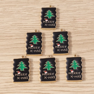 Enamel Christmas tree pendants with Merry X-mas lettering for DIY bracelets