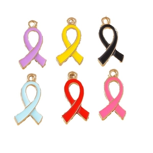 Set di 6 ciondoli a nastro colorati in lega dorata per creazione di gioielli fai da te