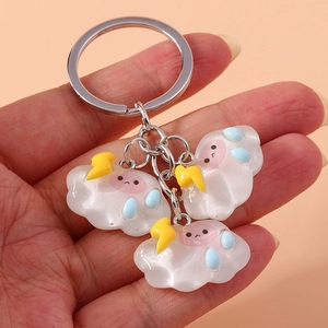 Porte-clés nuage de dessin animé mignon avec éclair jaune et anneau en métal argenté
