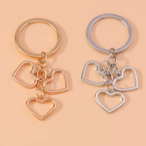 Simple Hollow Heart Keychain Metal Peach Heart Keyring Pendant For Schoolbag Backpack Decoration Gift Gold Silver