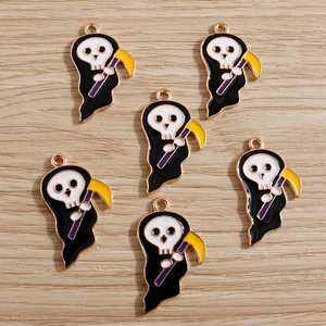 Lot de 6 breloques d'Halloween en émail faucheuse noir et blanc avec bords dorés