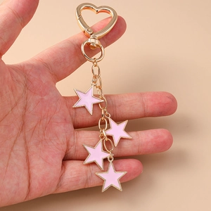 Pink pentagram star keychain with gold heart clasp for handbags and phone decoration