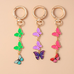 Porte-clés Triple Papillon en Alliage Émail pour Femmes Pendentif de Sac Esthétique Animal Plaqué Or Accessoires de Charme