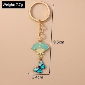 Detail view of a 9.5cm Chinese style fan and butterfly keychain with size specifications
