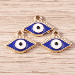 Trois pendentifs œil porte-bonheur en émail doré pour la création de bijoux DIY créatifs
