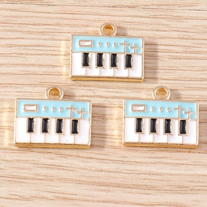 Set mit Retro-Klavier-Legierungsanhängern in Hellblau für DIY-Schmuckherstellung