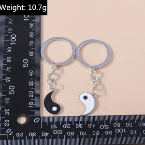 Creative Tai Chi Yin Yang couple keychain set in zinc alloy with black and white enamel