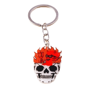 Porte-clés crâne en flammes avec design petit diable en métal pour accessoires DIY créatifs