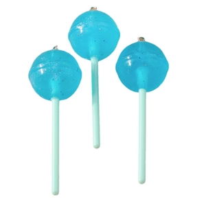 Tre ciondoli a lecca-lecca in resina blu traslucida con glitter per gioielli fai da te