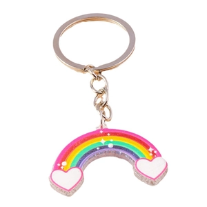 Simpatico portachiavi arcobaleno in acrilico con cuori bianchi e dettagli luccicanti
