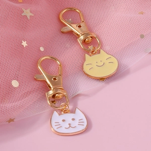 Cute Cartoon Cat Pet ID Tag Alloy Enamel Kitten Pendant Gold Metal Lobster Clasp Keychain For Dogs Cats Pet Accessories