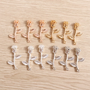 Elegante Zinklegering Roos Bloem Hangers Voor DIY Sieraden Maken Kettingen Oorbellen Accessoires Florale Bedeltjes