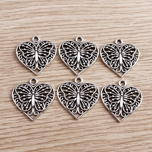 Vintage Legierung Hohl Herz Schmetterling Anhänger Galvanisiert Silber DIY Schmuckherstellung Charms Für Halskette Armband