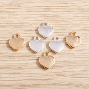 Minimalist plated alloy heart pendants in gold and silver finish for DIY jewelry making