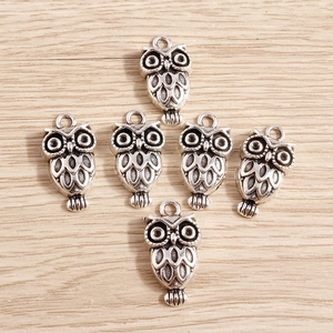 Set of 6 vintage silver alloy owl pendants for DIY jewelry making and crafting projects