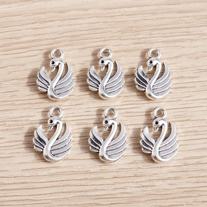 Vintage Zinc Alloy Swan Charms For DIY Jewelry Making Electroplated Retro Silver Animal Pendants Handicraft Accessories