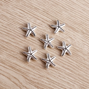 Set of 6 silver alloy starfish charms with vintage texture for DIY jewelry making