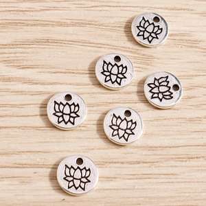 Retro silver lotus flower pendants with geometric round shape for DIY jewelry making