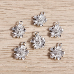 Alloy Daisy Flower Pendants Silver Botanical Floral Charms For DIY Necklace Bracelet Earrings Jewelry Making Accessories