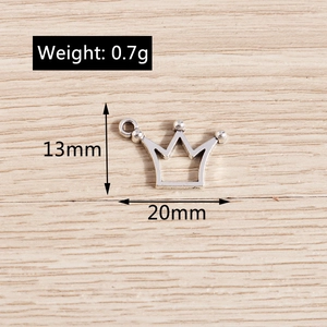 Silver hollow crown charm pendant 20x13mm for DIY jewelry making 0.7g weight