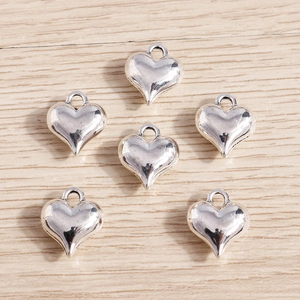 Alloy Heart Charms Pendants For Jewelry Making DIY Necklace Bracelet Keychain Accessories Silver Tone 3D Metal Heart Charms