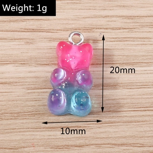 Detail of 20mm gradient resin bear charm with glitter and metal ring for DIY jewelry
