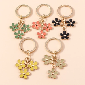 Pastoral Style Metal Flower Keychain Enamel Cherry Blossom Pendants Sweet Bag Hanging Decoration For Women Girls Accessory
