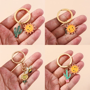 Mignon Dessin Animé Émail Alliage Porte-clés Tournesol Cactus Abeille Soleil Pendentif Sac Charme Avec Strass Perle Artificielle Décoration