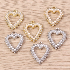 Hollow Heart Charms Alloy Faux Artificial Pearl Rhinestone Inlaid Pendants For Jewelry Making DIY Keychain Bag Accessory Women Elegant Decoration