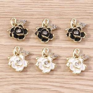 Luxurious 4pcs set of rose flower pendants with rhinestones and gold plating for DIY jewelry