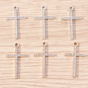 6-piece set of elegant cross pendants in silver and gold with sparkling rhinestones