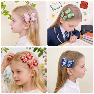 Barrettes papillon brodées pour filles avec tissu à carreaux pailleté et pinces crocodiles