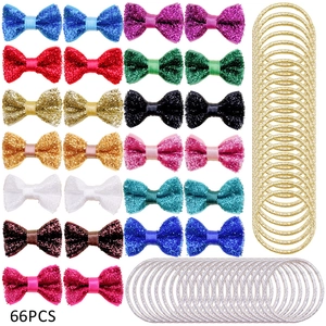 Dettaglio del set di 66 fermagli per capelli con glitter ed elastici in 14 colori