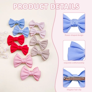 Vues détaillées de barrettes à nœuds faites main montrant la texture et les clips en métal